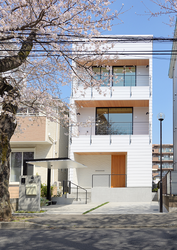 平屋もしくは三階建て